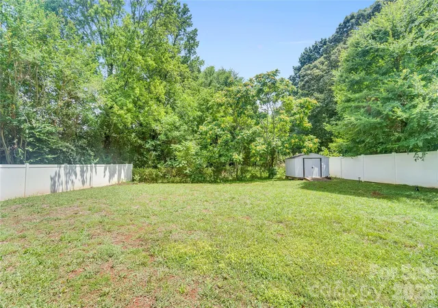 Photo 2 of Single family home for sale at 12009 Silvercrest Dr, Charlotte, NC 28215 | MLS# 4396189 | Listing updated on 2026-09-24