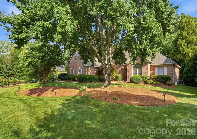 2nd image of 13101 Darby Chase Dr, Charlotte, NC 28277 | MLS# 4396206
