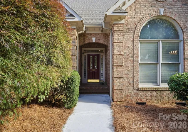 4th image of 13101 Darby Chase Dr, Charlotte, NC 28277 | MLS# 4396206