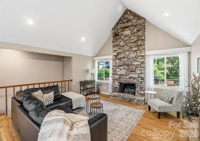5th image of 16 Canterbury Dr, Arden, NC 28704 | MLS# 4396207