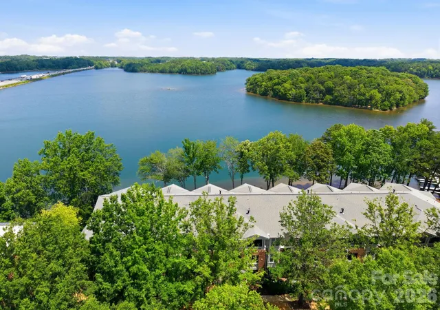 5th image of 915 Northeast Dr #4, Davidson, NC 28036 | MLS# 4396238