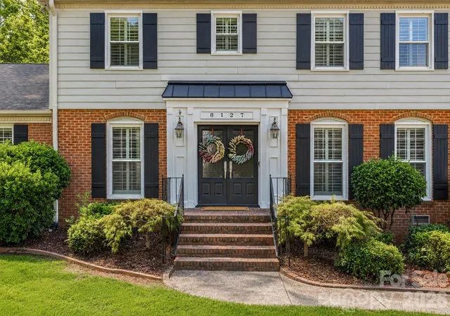 image of 8127 Prince George Rd, Charlotte, NC 28210 | MLS# 4396240