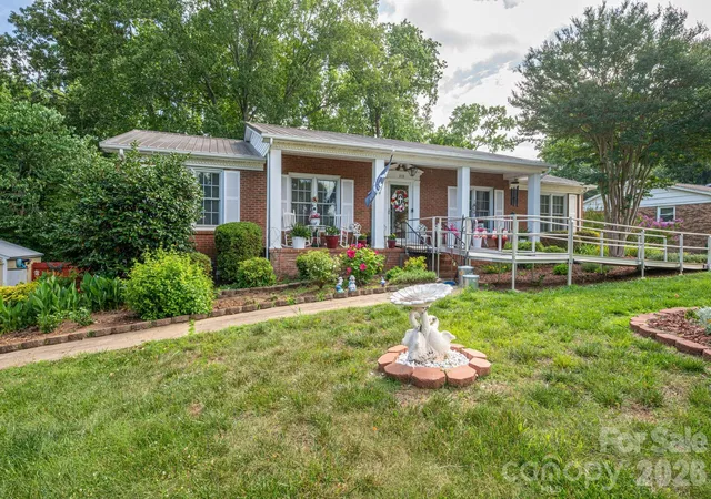 Photo 3 of Sale Pending at 818 Hill St, Shelby, NC 28152 | MLS# 4396242 | Listing updated on 2026-08-31