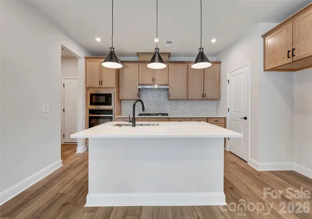 Photo 3 of Townhouse for sale at 463 Nash St, Fort Mill, SC 29715 | MLS# 4396248 | Listing updated on 2026-09-15