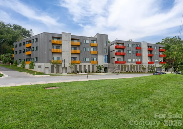 2nd image of 68 Craven St #203, Asheville, NC 28806 | MLS# 4396324
