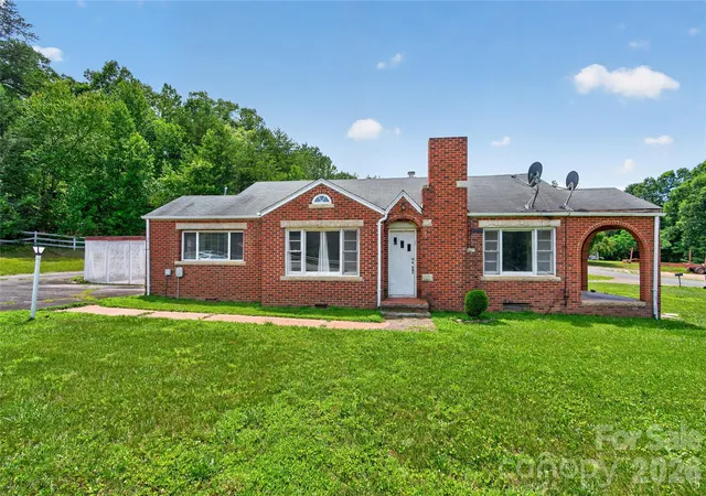 Homes for sale in Statesville, NC | 107 Carderwoody Rd, Statesville, NC 28625 | MLS# 4396325