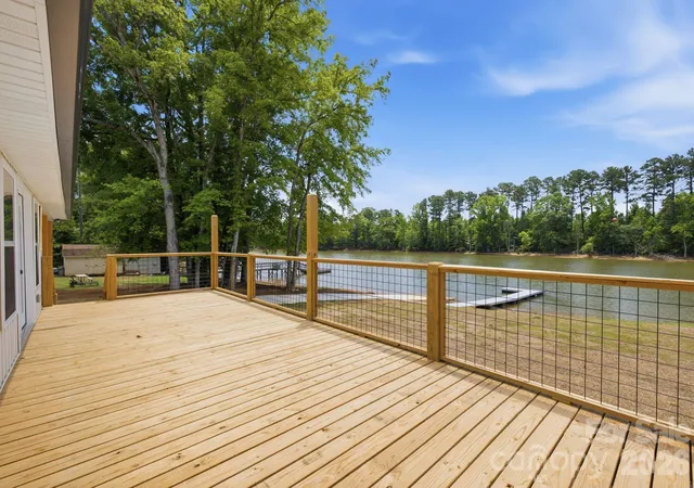 Photo 2 of Single family home for sale at 2516 Riverview Rd, Lexington, NC 27292 | MLS# 4396345 | Listing updated on 2026-08-20