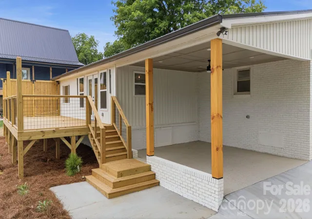Photo 3 of Single family home for sale at 2516 Riverview Rd, Lexington, NC 27292 | MLS# 4396345 | Listing updated on 2026-08-20