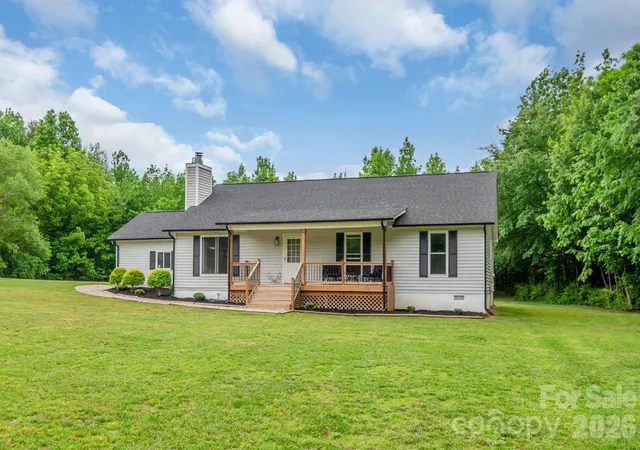 Homes for sale in Monroe, NC | 7209 Landsford Rd, Monroe, NC 28112 | MLS# 4396350