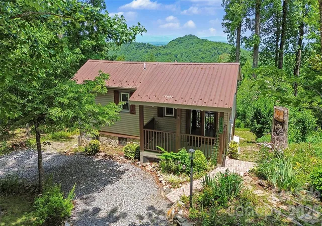 2nd image of 3526 Dogwood Ln, Morganton, NC 28655 | MLS# 4396368