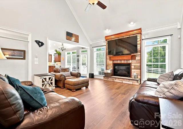 4th image of 305 Spurs Ct, Rock Hill, SC 29732 | MLS# 4396418