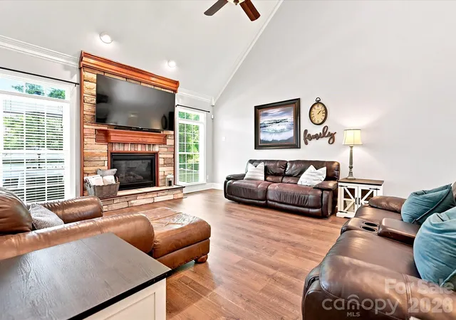 5th image of 305 Spurs Ct, Rock Hill, SC 29732 | MLS# 4396418