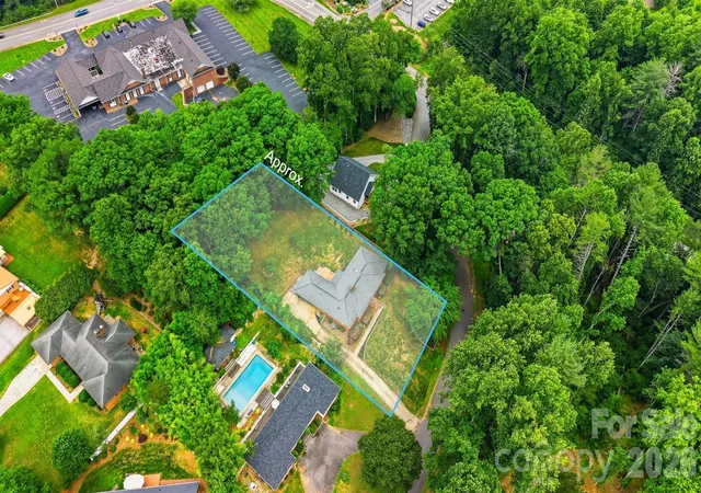 3rd image of 115 Wedgewood Dr, Morganton, NC 28655 | MLS# 4396426