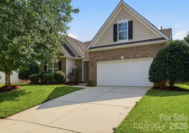 Homes for sale in Mount Holly, NC | 301 Augustus Ln, Mount Holly, NC 28120 | MLS# 4396449