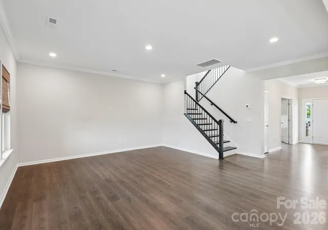 Photo 4 of Single family home for sale at 7674 Fenn Way, Fort Mill, SC 29707 | MLS# 4396473 | Listing updated on 2026-10-04