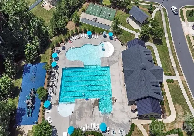 Homes for sale in Lake Wylie, SC | 629 Cypress Glen Ln, Lake Wylie, SC 29710 | MLS# 4396476