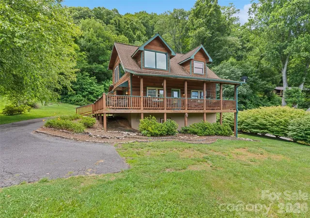 Homes for sale in Waynesville, NC | 210 Tanner Trl, Waynesville, NC 28785 | MLS# 4396483