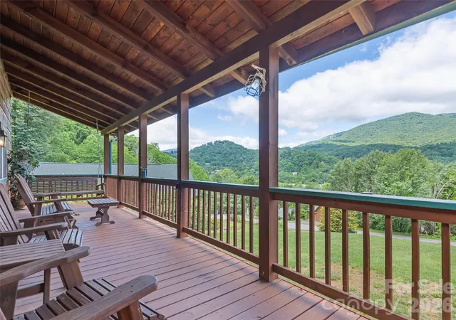 Homes for sale in Waynesville, NC | 210 Tanner Trl, Waynesville, NC 28785 | MLS# 4396483