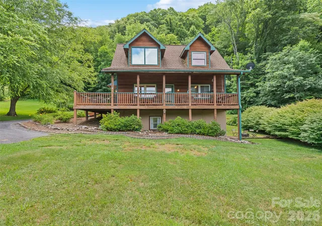 Homes for sale in Waynesville, NC | 210 Tanner Trl, Waynesville, NC 28785 | MLS# 4396483
