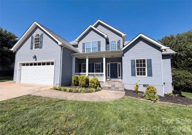 Photo 2 of Single family home for sale at 4990 Sagittarius Cir, Denver, NC 28037 | MLS# 4396494 | Listing updated on 2026-09-24