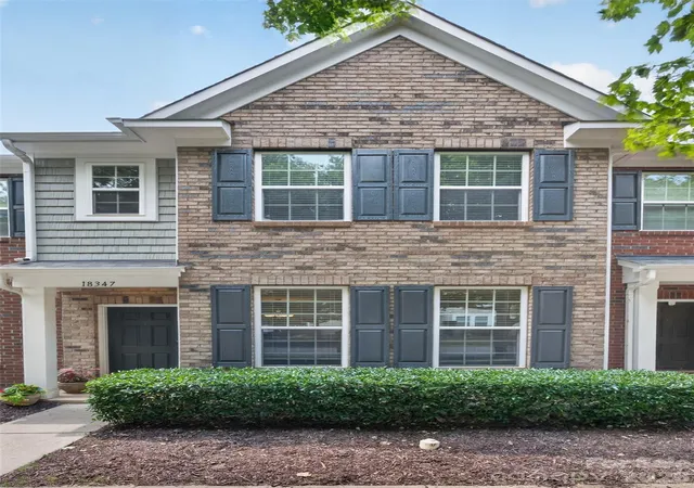 Photo 2 of Townhouse for sale at 18347 The Cmns Blvd #3203, Cornelius, NC 28031 | MLS# 4396500 | Listing updated on 2026-10-06