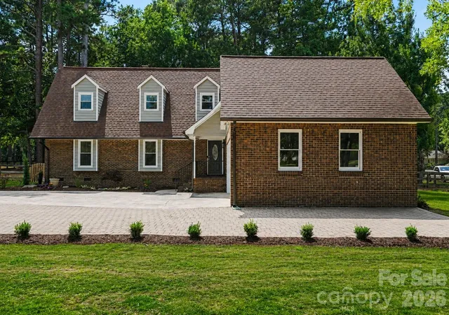 Homes for sale in Matthews, NC | 4724 Weddington Matthews Rd, Matthews, NC 28104 | MLS# 4396504