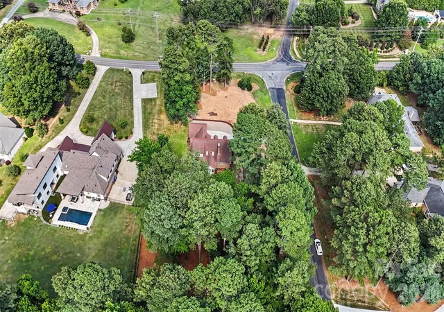Homes for sale in Matthews, NC | 4724 Weddington Matthews Rd, Matthews, NC 28104 | MLS# 4396504