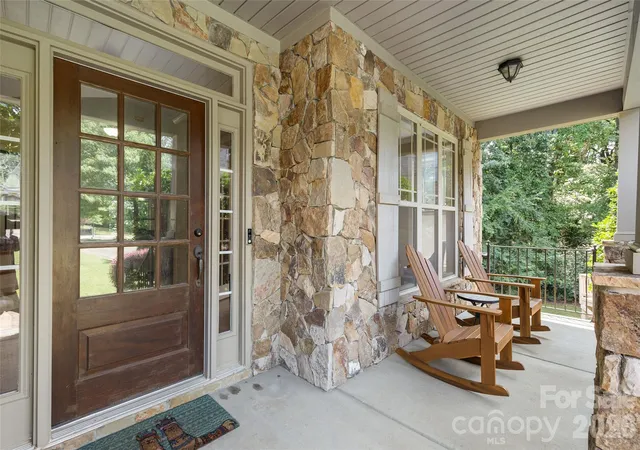 Photo 2 of Single family home for sale at 5141 Berkeley Park Ct, Charlotte, NC 28277 | MLS# 4396509 | Listing updated on 2026-07-30