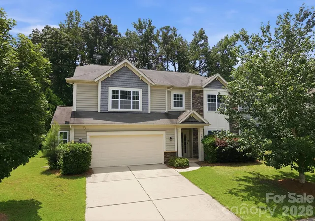 Photo 1 of Single family home for sale at 14711 Brannock Hills Dr, Charlotte, NC 28278 | MLS# 4396516 | Listing updated on 2026-10-02