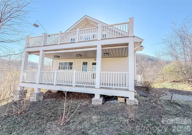 3rd image of 11 Lila Ln, Clyde, NC 28721 | MLS# 4396540