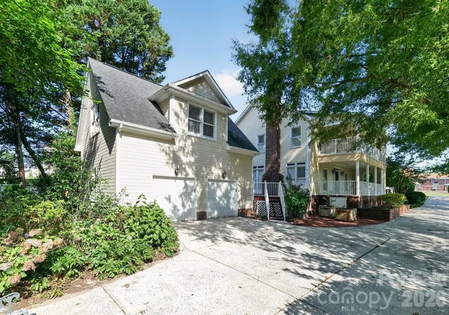 image of 516 Shelton St, Charlotte, NC 28270 | MLS# 4396576