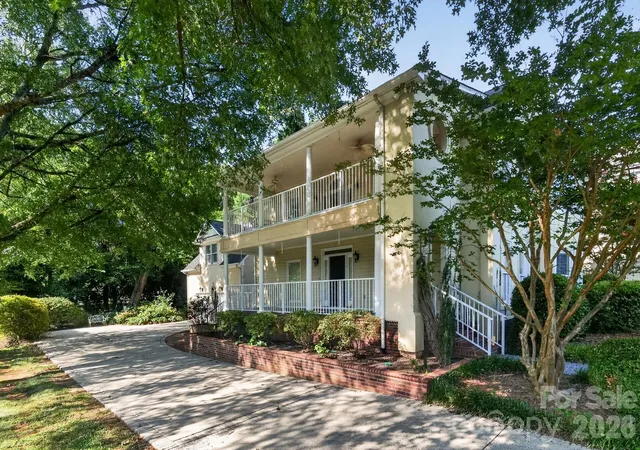 image of 516 Shelton St, Charlotte, NC 28270 | MLS# 4396576