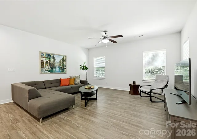 5th image of 10038 Lilac Ct, Charlotte, NC 28215 | MLS# 4396585