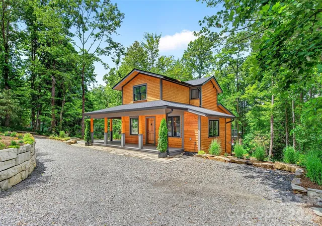 Homes for sale in Black Mountain, NC | 78 Tupper Rd, Black Mountain, NC 28711 | MLS# 4396605