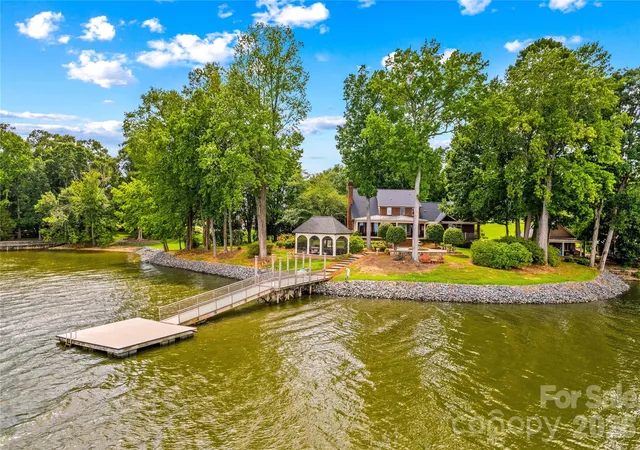 2nd image of 810 Fox Holw Ln, Salisbury, NC 28146 | MLS# 4396610