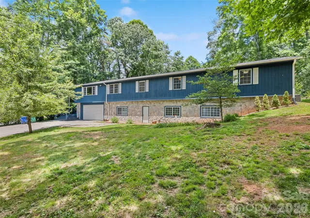 3rd image of 18 Bran Rick Ln, Arden, NC 28704 | MLS# 4396640