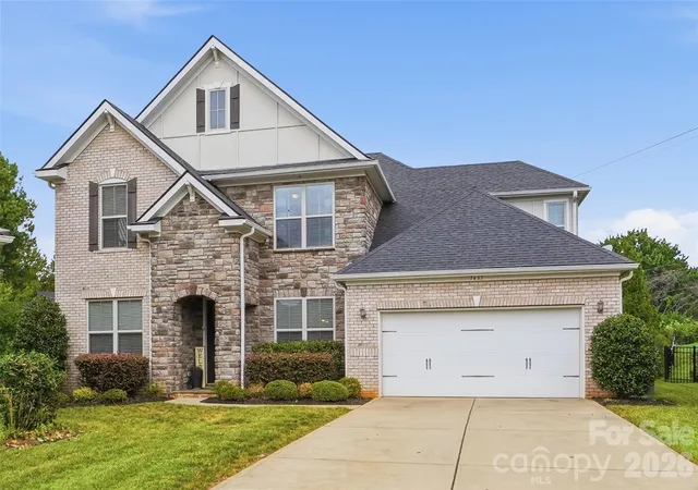 image of 7437 Basie Park Ct, Charlotte, NC 28277 | MLS# 4396645