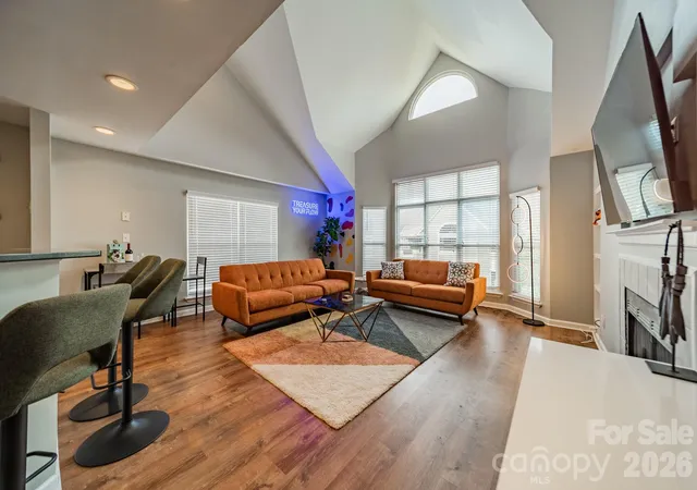 Photo 4 of Condo for sale at 513 N Graham St #3H, Charlotte, NC 28202 | MLS# 4396647 | Listing updated on 2026-08-06
