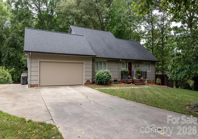 48th image of 446 17th Avenue Dr Ne, Hickory, NC 28601 | MLS# 4396658