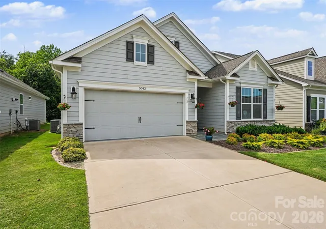 Homes for sale in Iron Station, NC | 5043 Antebellum Dr, Iron Station, NC 28080 | MLS# 4396667