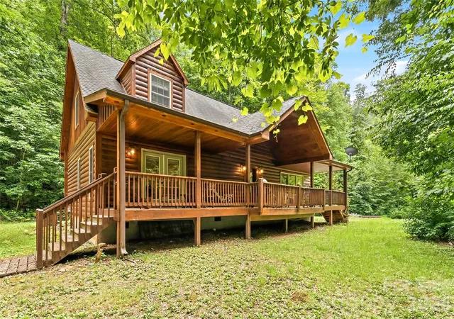 Homes for sale in Sylva, NC | 229 Rippling Brook Rd, Sylva, NC 28779 | MLS# 4396681