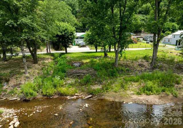 Homes for sale in Marshall, NC | 389 Rollins Rd, Marshall, NC 28753 | MLS# 4396683