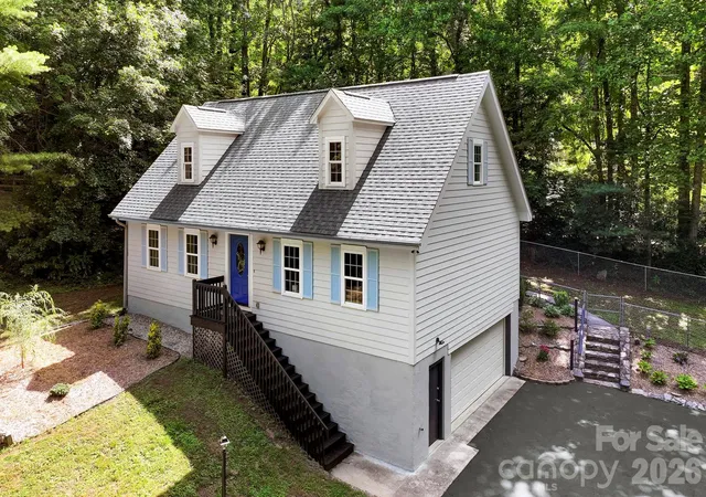3rd image of 209 Mint Way, Flat Rock, NC 28731 | MLS# 4396693