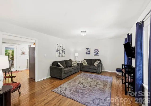 5th image of 209 Mint Way, Flat Rock, NC 28731 | MLS# 4396693