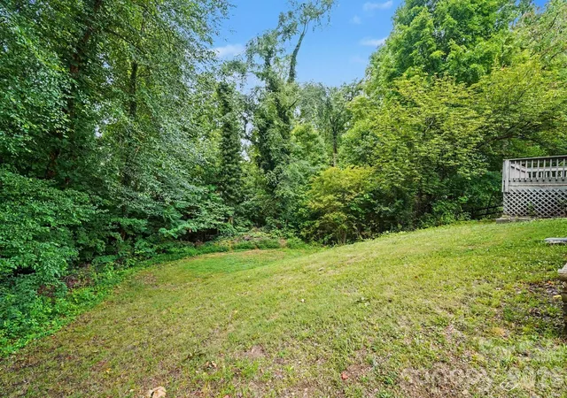 Photo 15 of Single family home for sale at 10826 Hunters Tr Ct, Charlotte, NC 28262 | MLS# 4396694 | Listing updated on 2026-08-13
