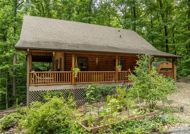 4th image of 700 Howard Dr, Lake Lure, NC 28746 | MLS# 4396697