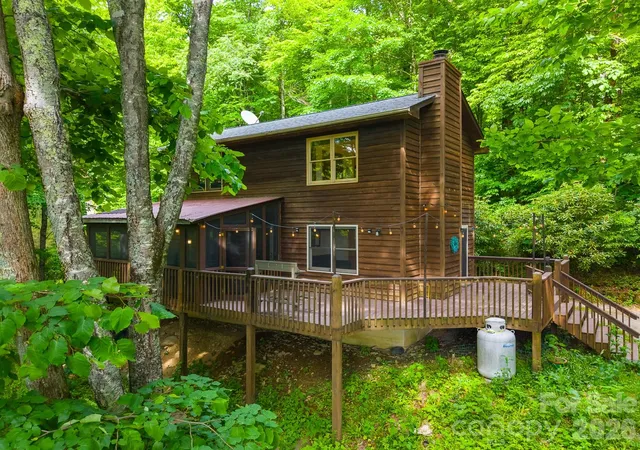 Homes for sale in Maggie Valley, NC | 903 Plott Balsam Rd, Maggie Valley, NC 28751 | MLS# 4396699