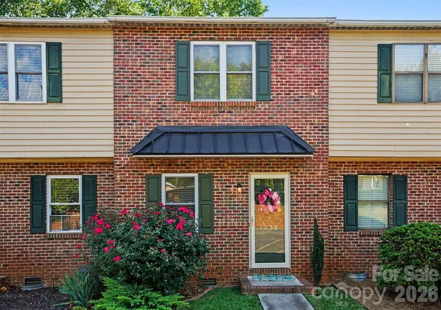 Photo 1 of Townhouse for sale at 1535 S Point Rd, Belmont, NC 28012 | MLS# 4396717 | Listing updated on 2026-09-28
