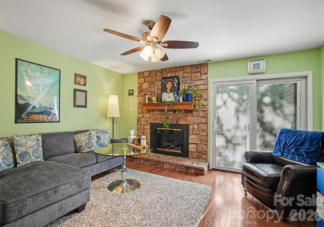 Photo 4 of Townhouse for sale at 1535 S Point Rd, Belmont, NC 28012 | MLS# 4396717 | Listing updated on 2026-09-28