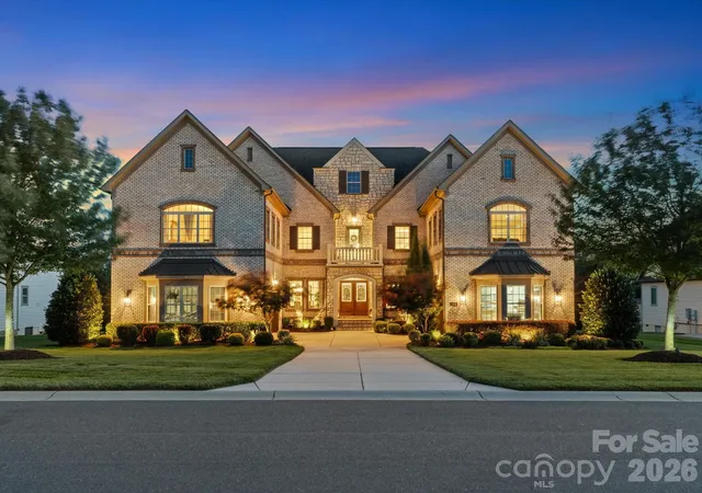 Photo 1 of Mansion for sale at 1124 Ladera Dr, Waxhaw, NC 28173 | MLS# 4396719 | Listing updated on 2026-08-06